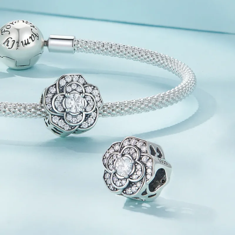 (bild till) Pandora Style Camellia Charm - SCC2493 - View 4