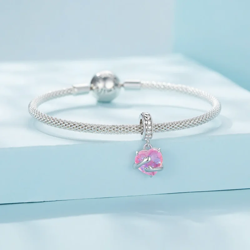 (bild till) Pandora Style Embrace Dangle - SCC2540 - View 3