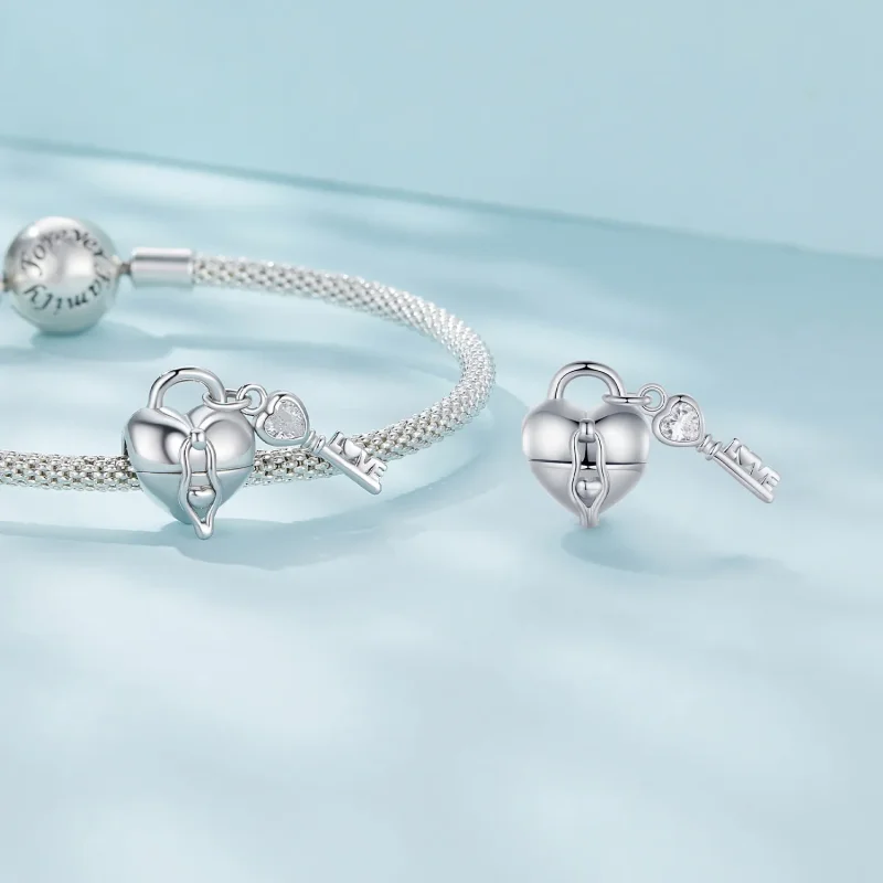 (bild till) Pandora Style Hjärtlås Nyckel Charm - SCC2580 - View 6