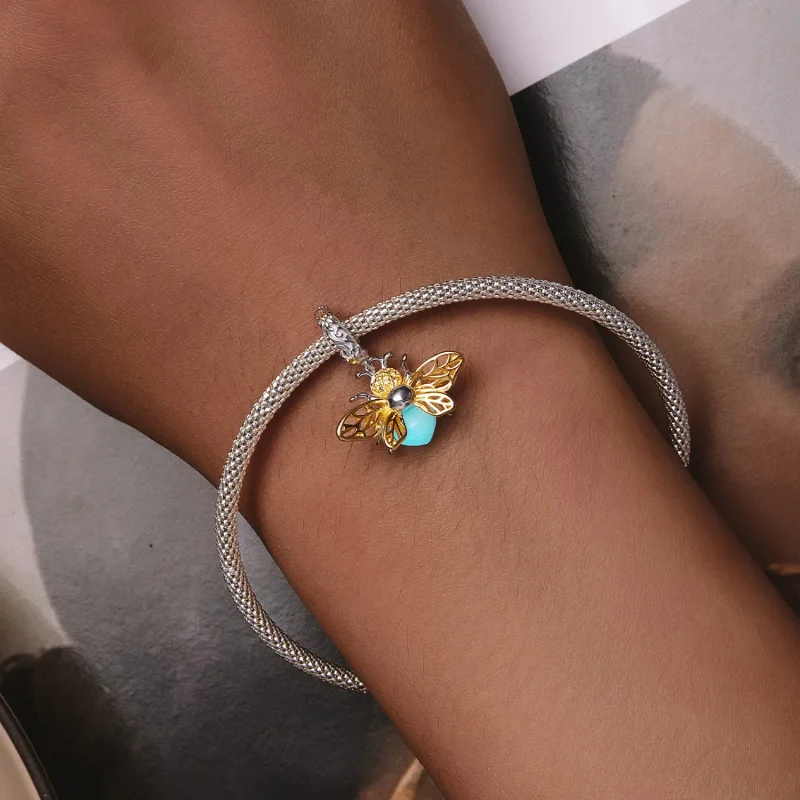 (bild till) Pandora Style Bee Glow-In-The-Dark Dangle - SCC2616 - View 8