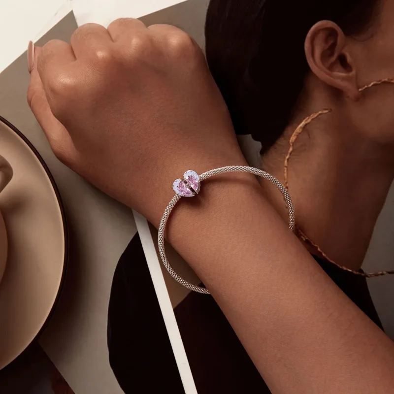 (bild till) Pandora Style Rosa Systrar Hjärtacharm - SCC2641 - View 9