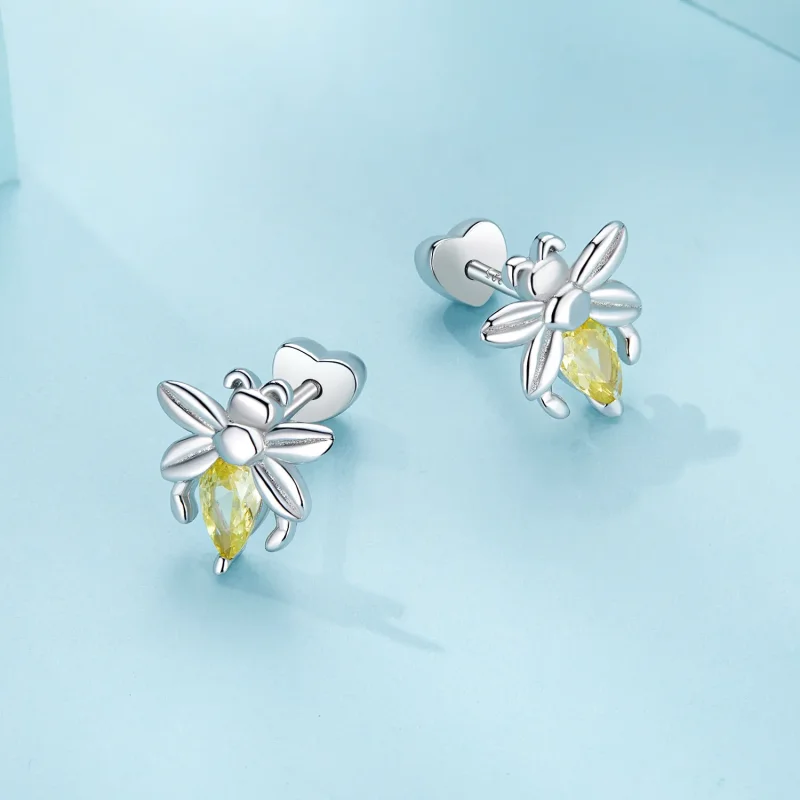(bild till) Pandora-stil Bee Two Wear Studs Örhängen - SCE1580 - View 4