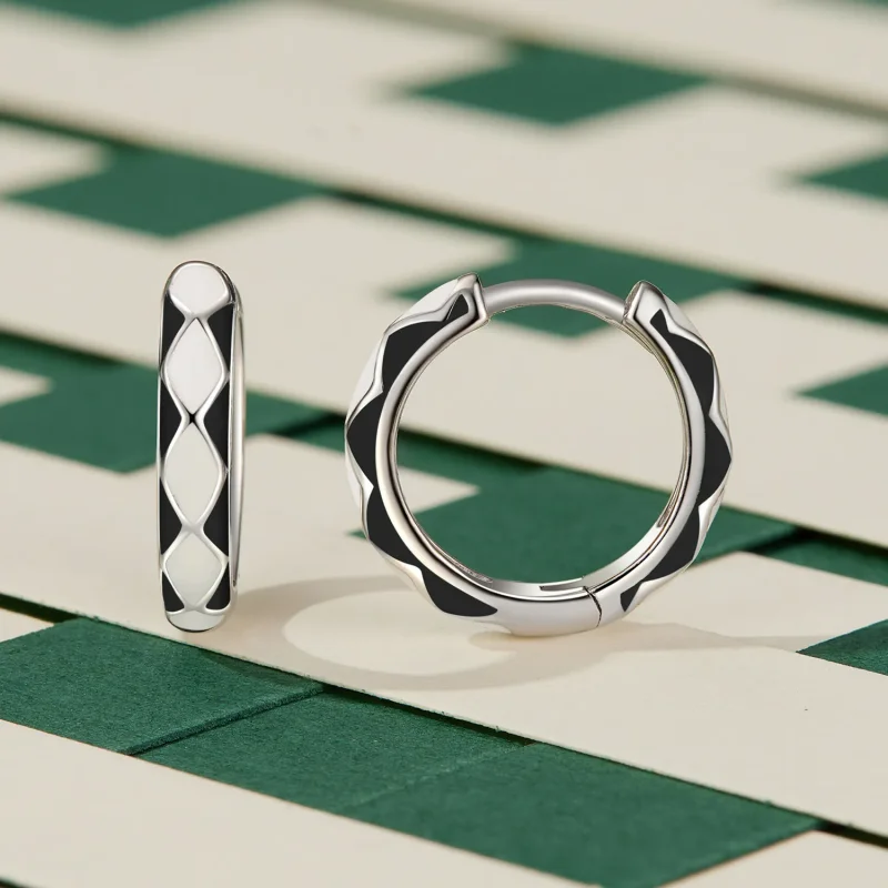 (bild till) Pandora-stil Diamantmönstrade örhängen - SCE1611-BK - View 2