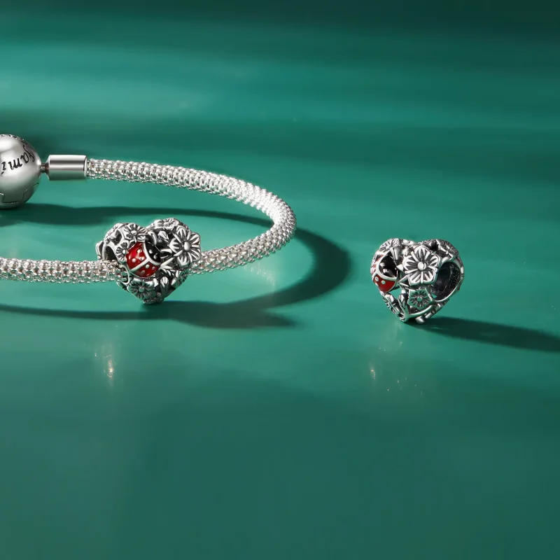 (bild till) Pandora-stil Lucky Ladybug Charm - SCC2524 - View 4