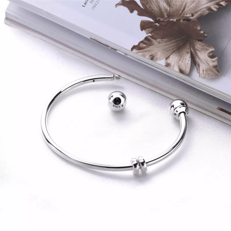 (bild till) PANDORA Moments Öppen armring 596477 - View 3