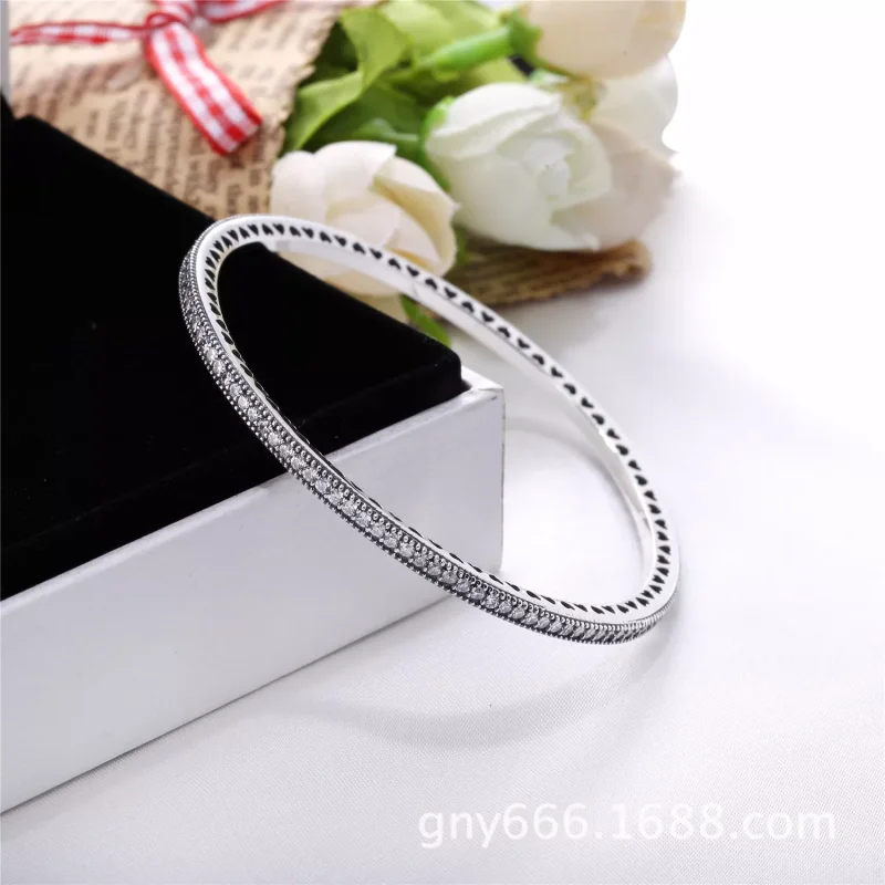 (bild till) Twinkling Forever Bangle - View 4