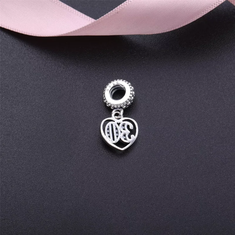 (bild till) PANDORA 30 års kärlek, Hängberlock 791287CZ - View 3