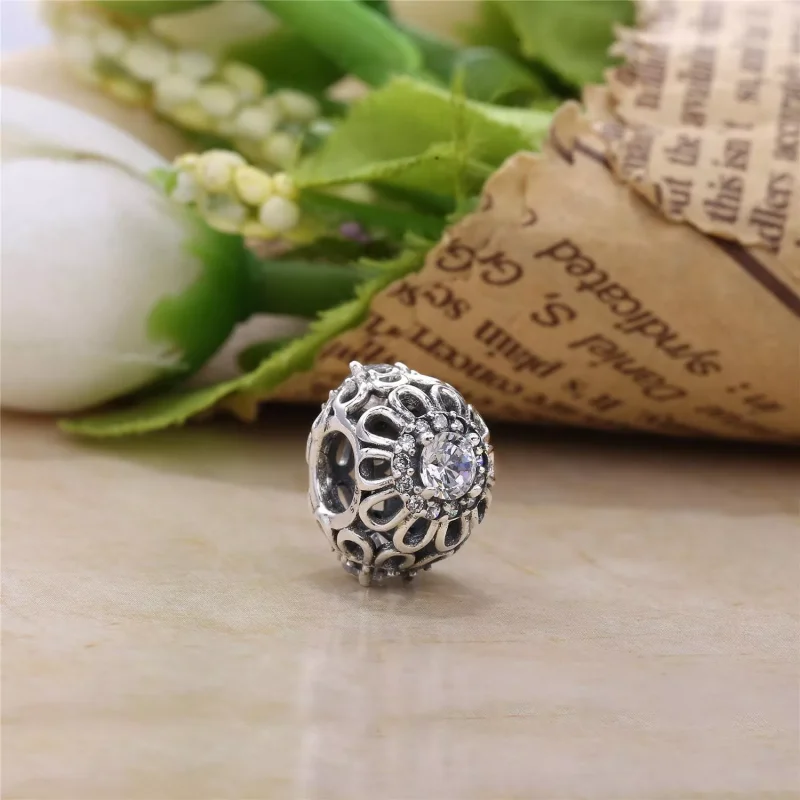 (bild till) Pandora Berlock Blommig Briljans - 750836Cz - View 3
