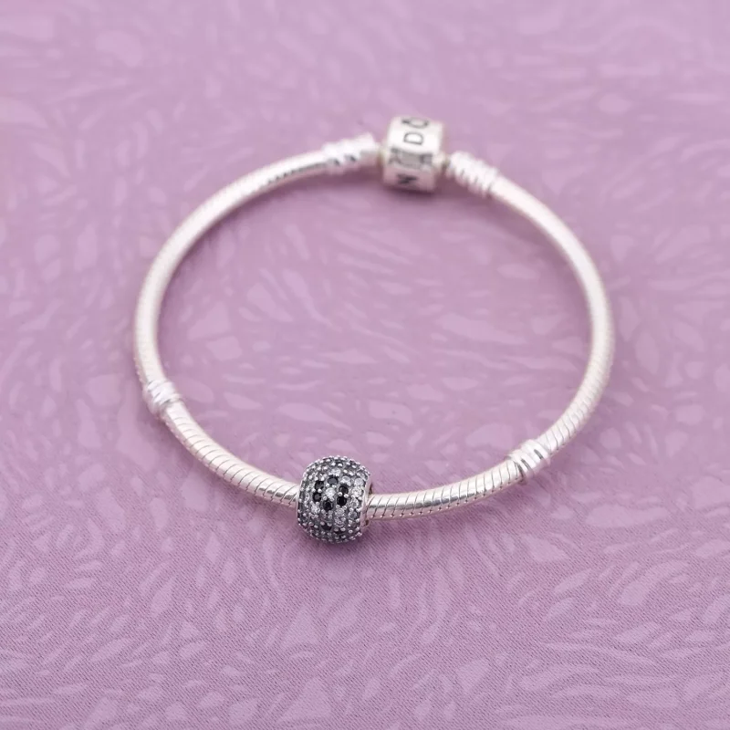 (bild till) Pandora Berlock Glittrande Blomning - 791170Nck - View 2