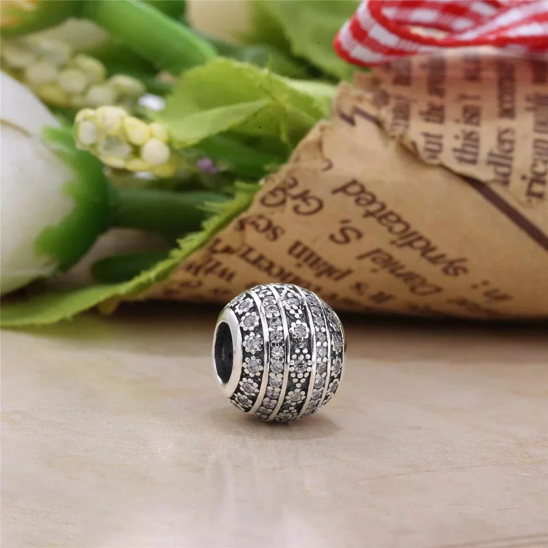 (bild till) Pandora Berlock Glittrande Former - 796243Cz - View 2
