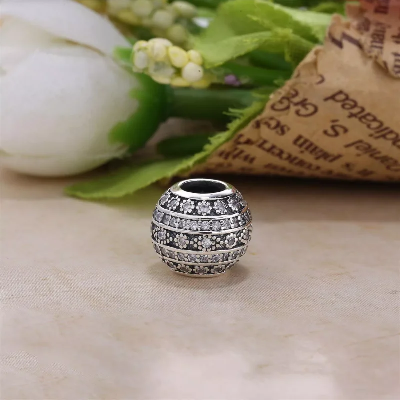 (bild till) Pandora Berlock Glittrande Former - 796243Cz - View 3