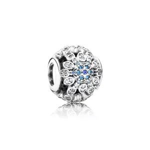 (bild till) Pandora Berlock Kristalliserad Snöflinga - 791760Nblmx