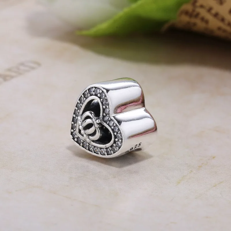 (bild till) Pandora Berlock Krona I Hjärtat - Px00274-1 - View 4