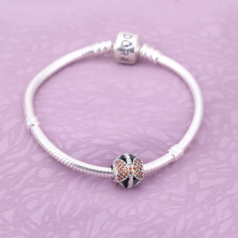 (bild till) Pandora Berlock Minnie Mouse "Minnies Mousserande Rosett" - 7501055880562P - View 2