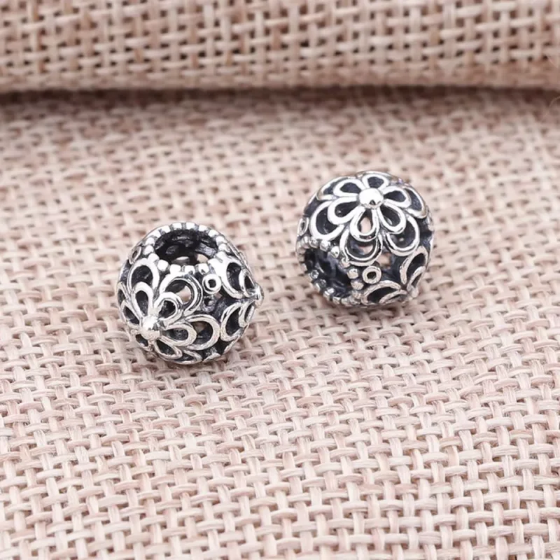 (bild till) Pandora Berlock Openwork Blomma - 790965 - View 3