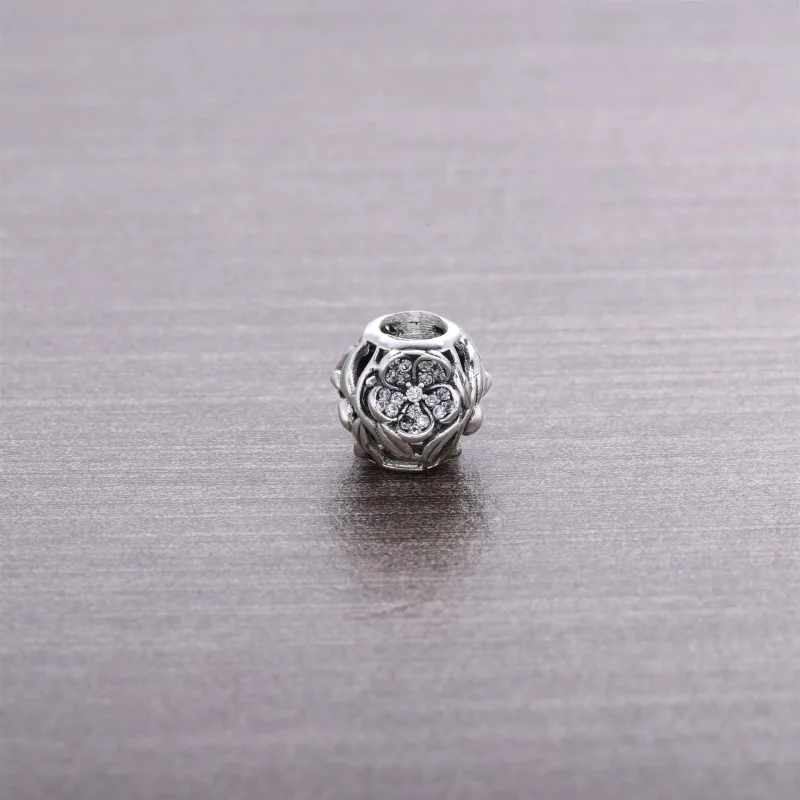 (bild till) Pandora Berlock Openwork Pavéblomma - 791419Cz - View 2