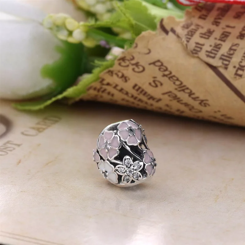 (bild till) Pandora Berlock Poetiska Blommor - 791825Enmx - View 3