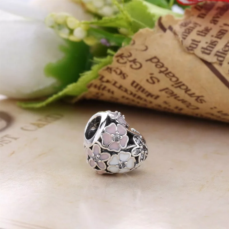 (bild till) Pandora Berlock Poetiska Blommor - 791825Enmx - View 4