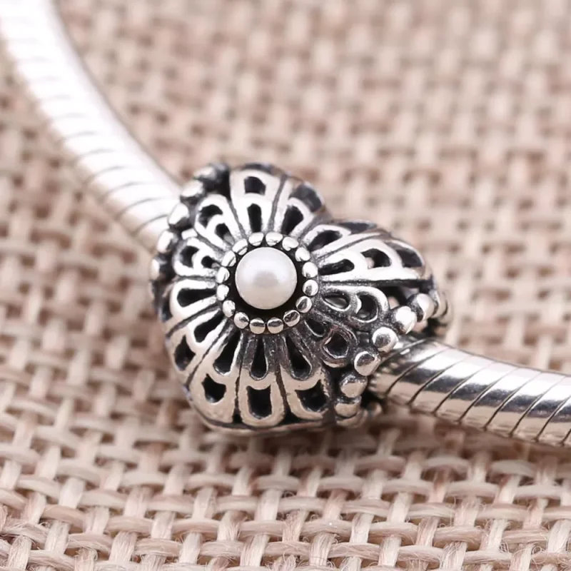 (bild till) Pandora Berlock Vintage Hjärta - 750822P - View 3