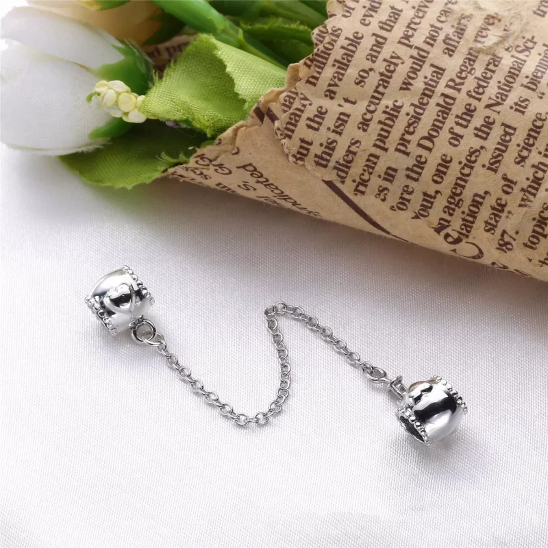 (bild till) PANDORA Embossed Heart Säkerhetskedja 796457CZ - View 2