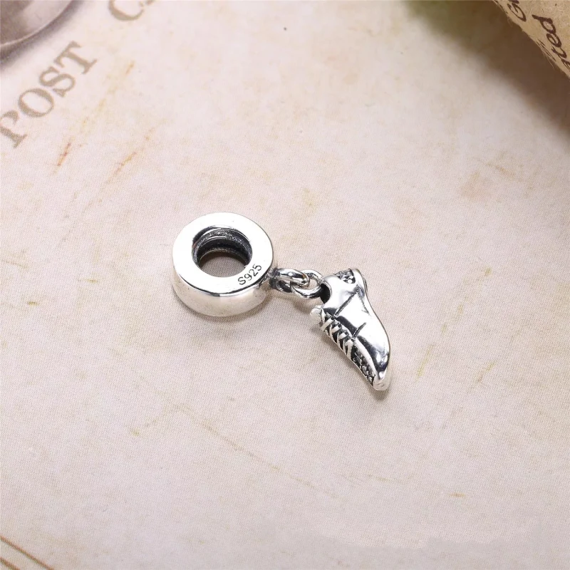 (bild till) Pandora Hängberlock Springskor - 792063Cz - View 3