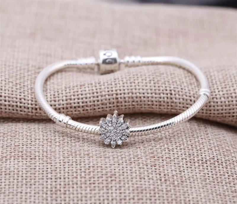 (bild till) PANDORA Is kristall Berlock 791764CZ - View 2