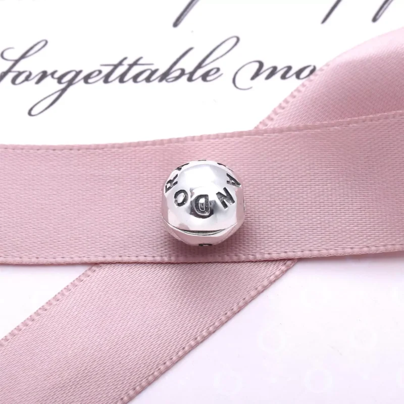 (bild till) Pandora Logo Klämstopp Clip Berlock 791015 - View 2
