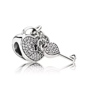 (bild till) PANDORA Lås av kärlek Berlock 791429CZ