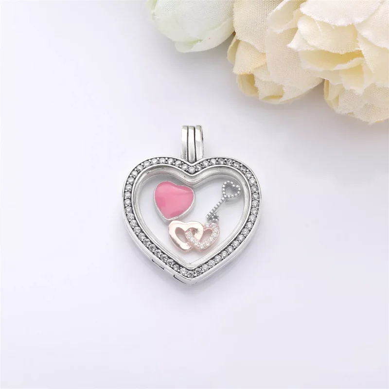 (bild till) Sparkling PANDORA Floating Heart Locket 797248CZ - View 3