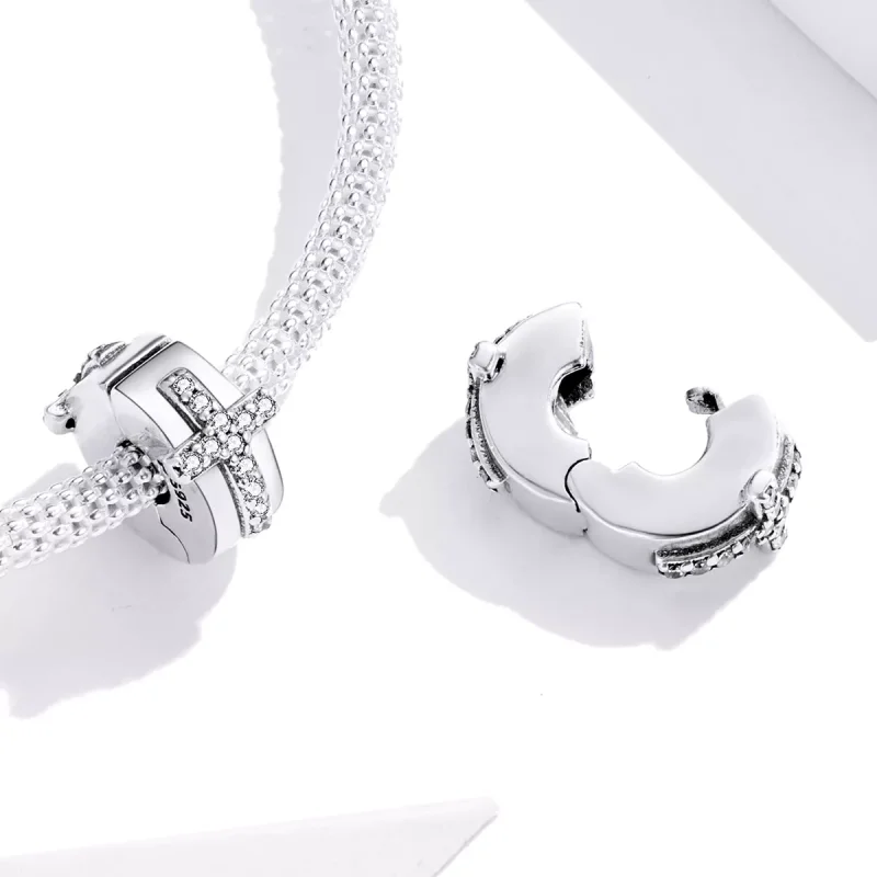 (bild till) Pandora Stil Klämstopp Krucifix - Scc1497 - View 4