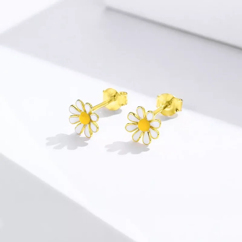(bild till) Pandora Stil Stiftörhängen Daisy 14 Karats Guldpläterad - Bse203 - View 2