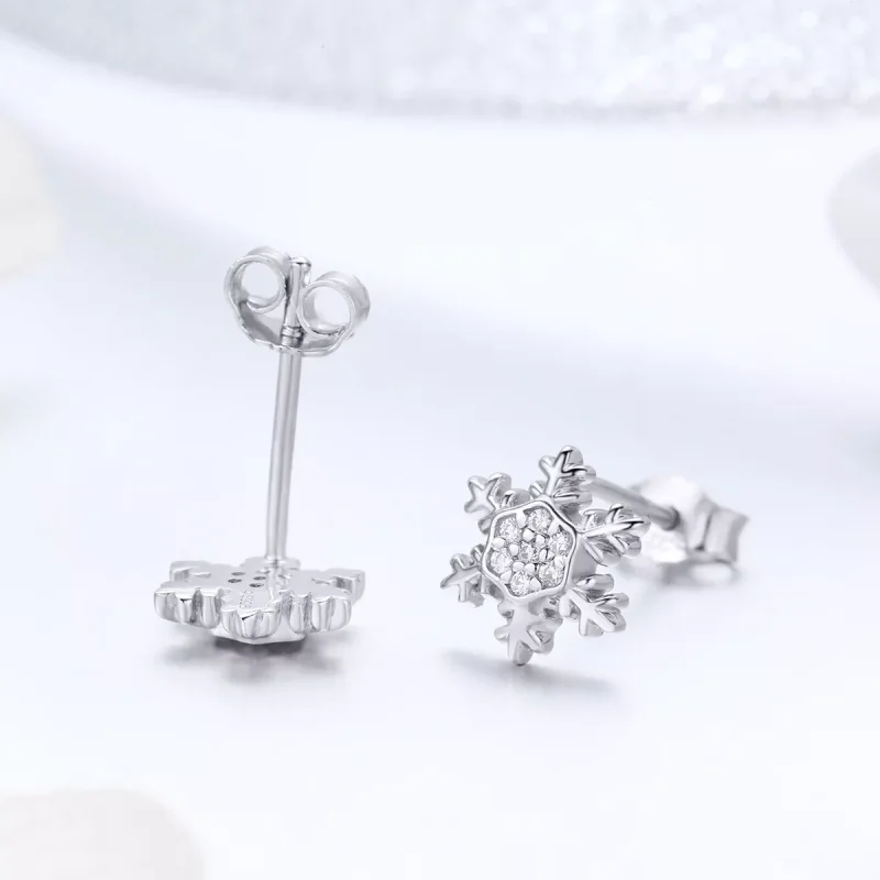 (bild till) Pandora Stil Stiftörhängen Eleganta Snöflingor - Bse009 - View 4