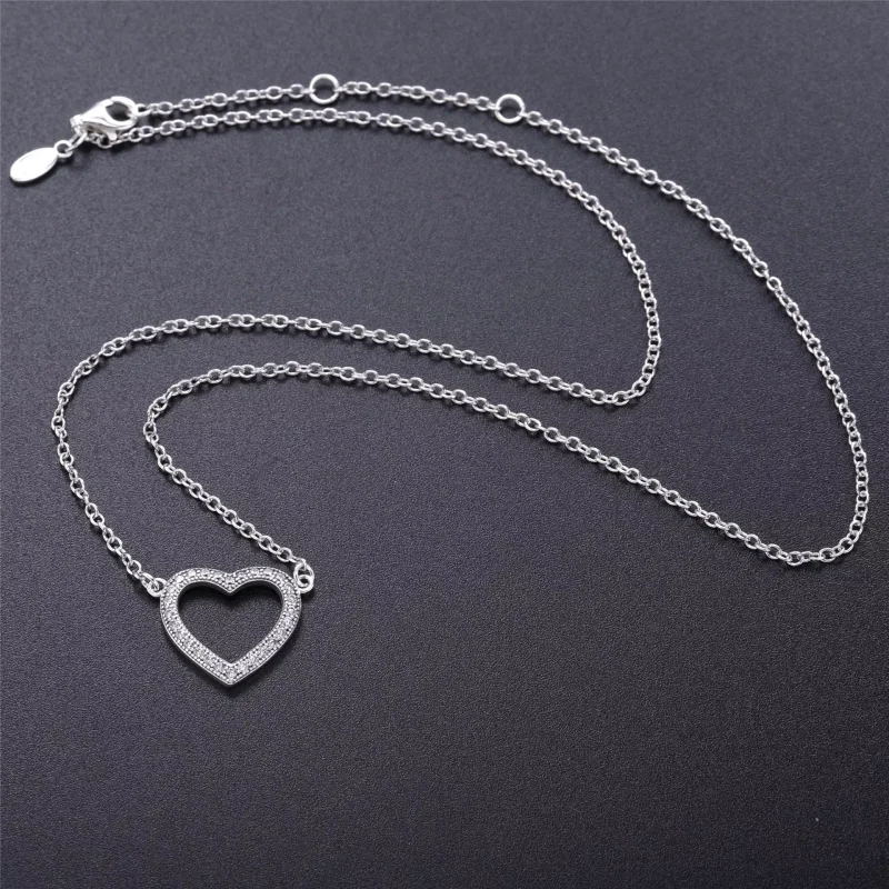 (bild till) Glittrande Öppet Hjärta Halsband - View 2