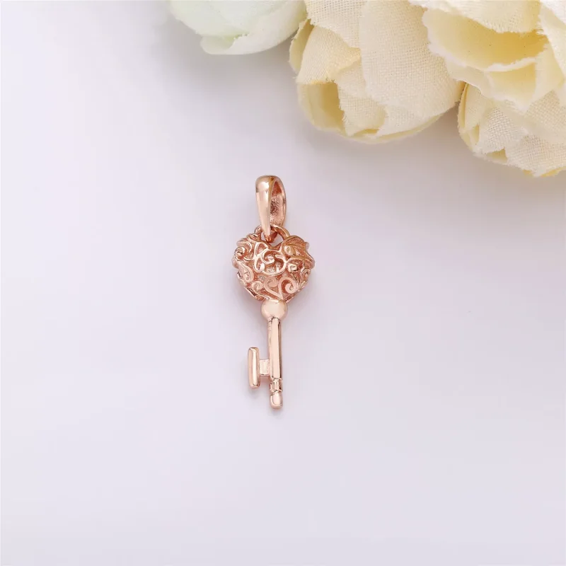 (bild till) PANDORA Regal Key Hängsmycke 387725 - View 3