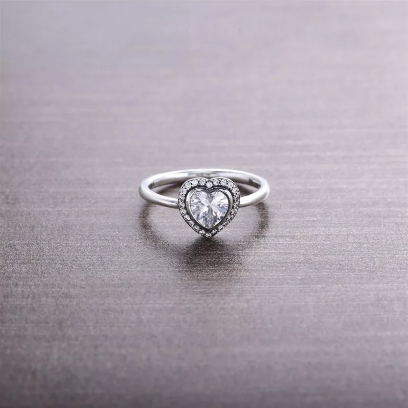 (bild till) Pandora Ring Glittrande Hjärtengagemang - 190929Cz - View 2