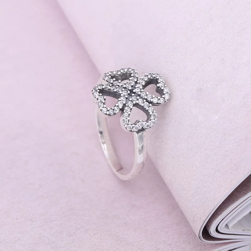 (bild till) Pandora Ring Kronblad av Kärlek - 190978Cz - View 2