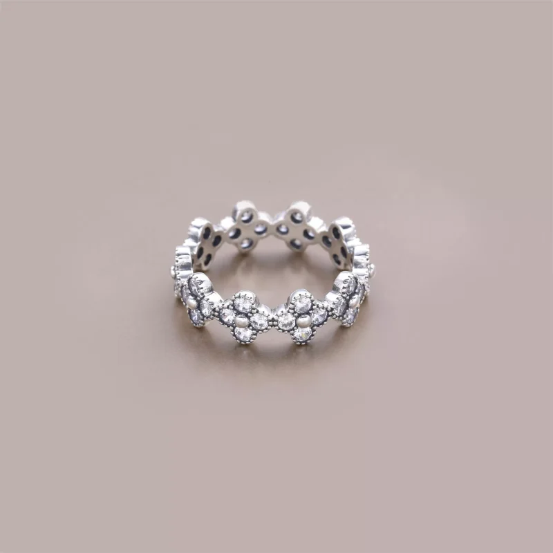 (bild till) Pandora Ring Orientalisk Blomning - 191000Cz - View 3