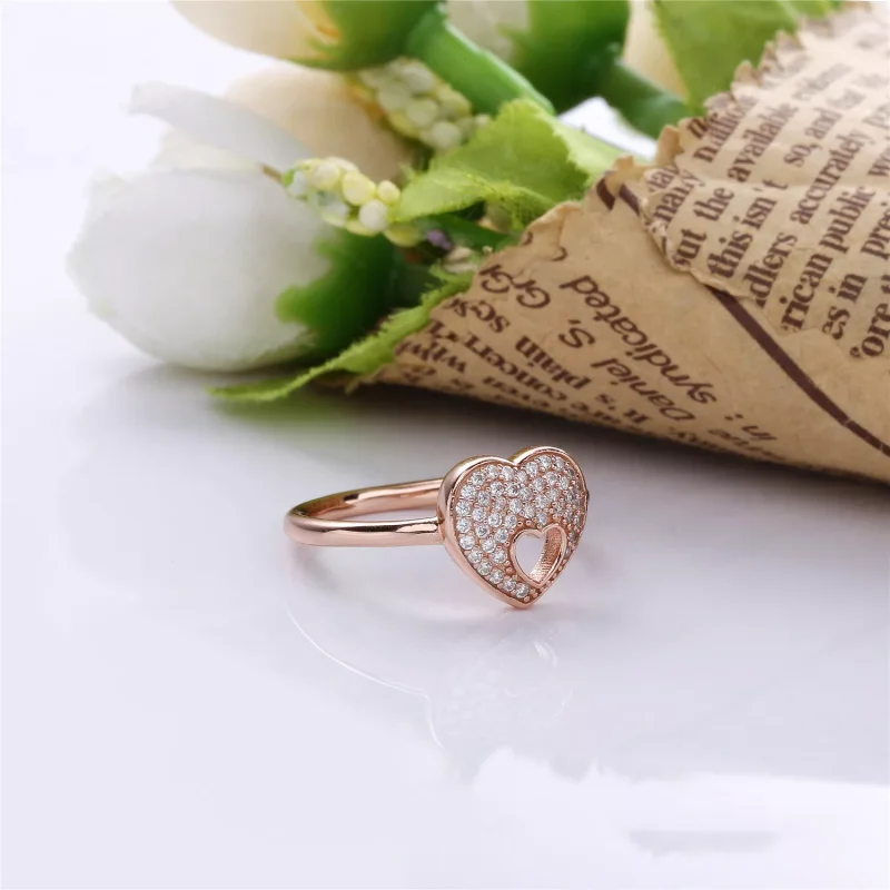 (bild till) Pandora Ring Skimrande Pusselhjärtram 14 Karat Roséguld - 186550Cz - View 3
