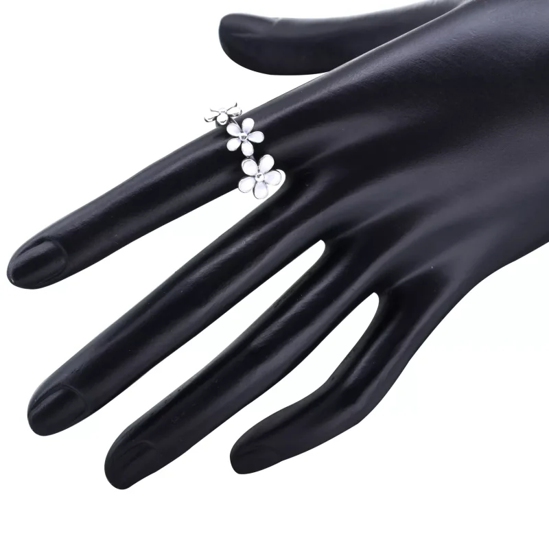 (bild till) Pandora Ring Trippel Vit Tusensköna Blomma - 190900En12 - View 3