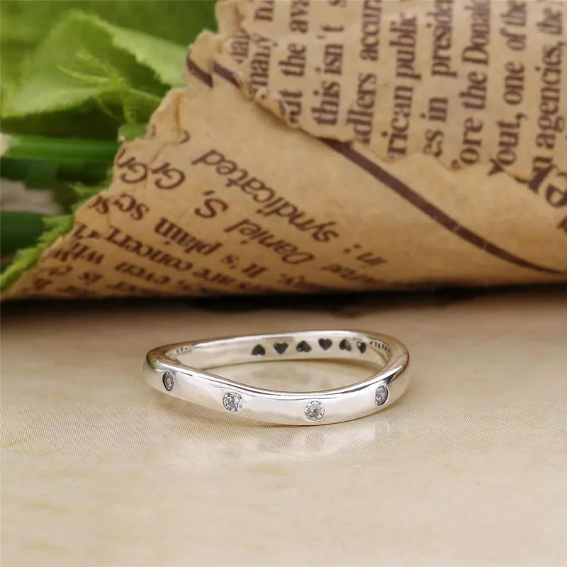 (bild till) Pandora Ring Virvlande Droppar - 197113Cz - View 4
