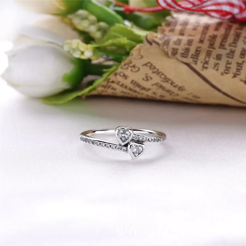 (bild till) PANDORA Two Sparkling Hearts Ring 191023CZ - View 2