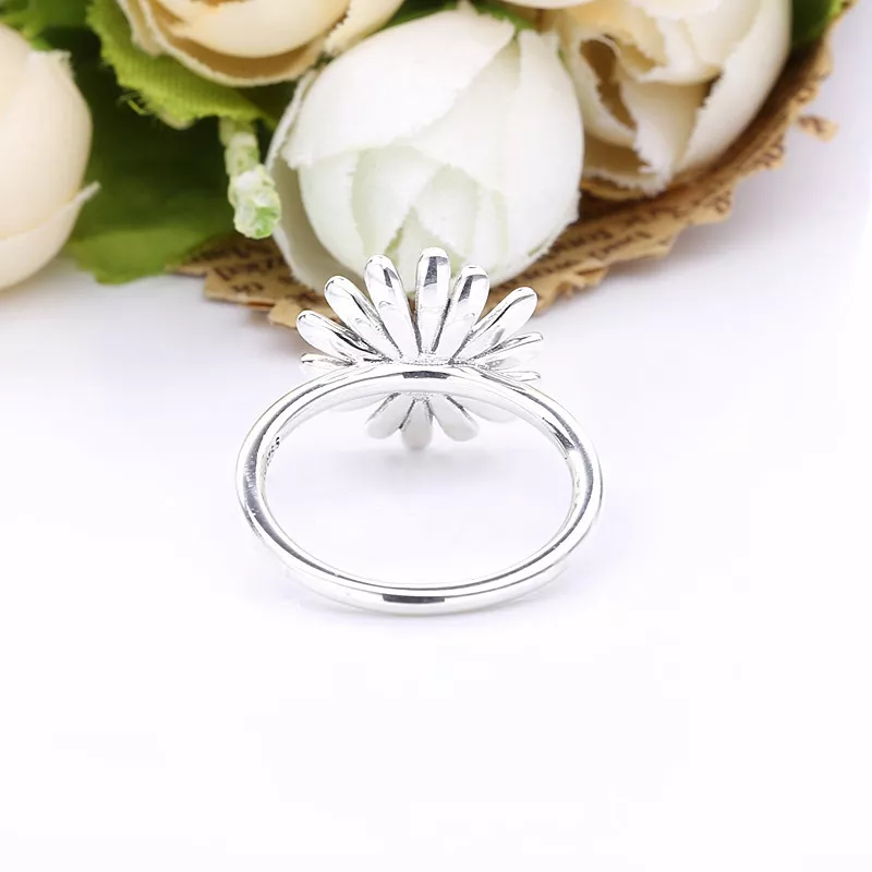 (bild till) Pandora Ring Pavé Daisy Blomma - 198817C01 - View 5