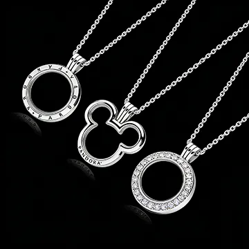 (bild till) Medaljong-halsband